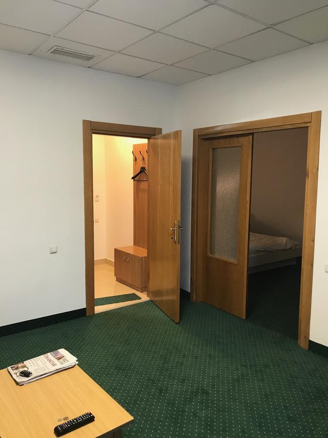 Apartament In Regim Hotelier Bacău Exteriér fotografie