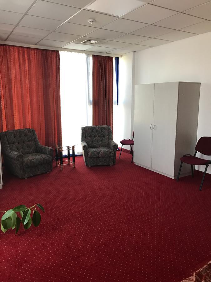 Apartament In Regim Hotelier Bacău Exteriér fotografie
