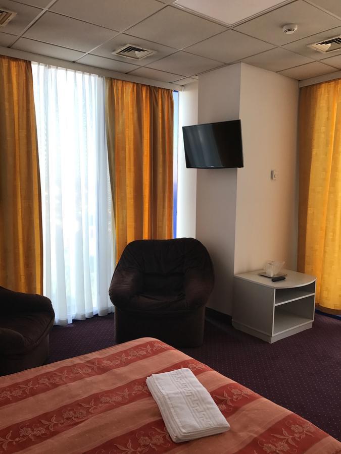 Apartament In Regim Hotelier Bacău Exteriér fotografie