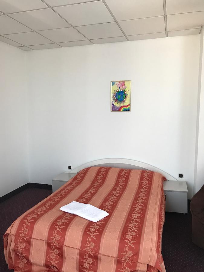 Apartament In Regim Hotelier Bacău Exteriér fotografie